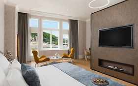 Vision By Continental Group 4*